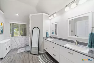 8713 Oakbend Cove, Temple, TX 76502 - Photo 12