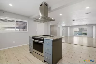 1225 N Unicorn Avenue, New Braunfels, TX 78130 - Photo 14