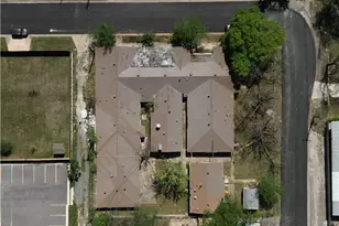 111 S 33rd St, Temple, TX 76504 - Photo 1