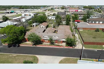 111 S 33rd Street, Temple, TX 76504 - Photo 2