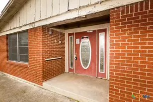 111 S 33rd St, Temple, TX 76504 - Photo 14