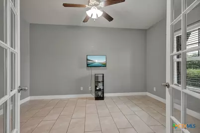 757 Cornflower Court, New Braunfels, TX 78130 - Photo 4