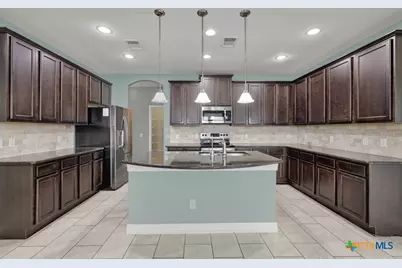 757 Cornflower Court, New Braunfels, TX 78130 - Photo 10