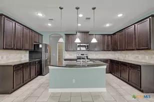 757 Cornflower Ct, New Braunfels, TX 78130 - Photo 10