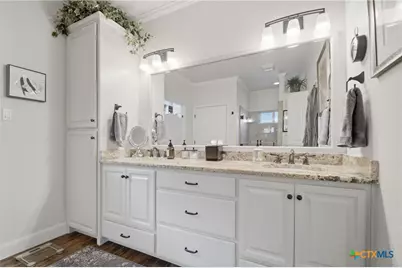 1454 Janets Way, New Braunfels, TX 78130 - Photo 18