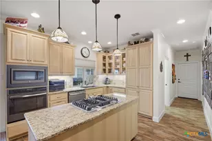 1454 Janets Way, New Braunfels, TX 78130 - Photo 12