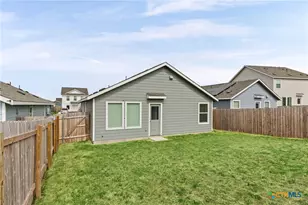 512 Texas Angel Wy, Jarrell, TX 76537 - Photo 18