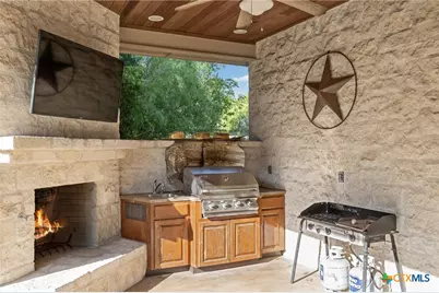 1033 River Terrace, New Braunfels, TX 78130 - Photo 18