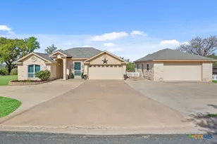 5943 Gavin Ridge Rd, Belton, TX 76513 - Photo 1