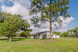 522 Mulberry Rd, Cuero, TX 77954 - Photo 26