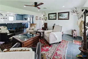 522 Mulberry Rd, Cuero, TX 77954 - Photo 2