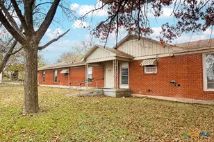 111 S 33rd St, Temple, TX 76504 - Photo 14