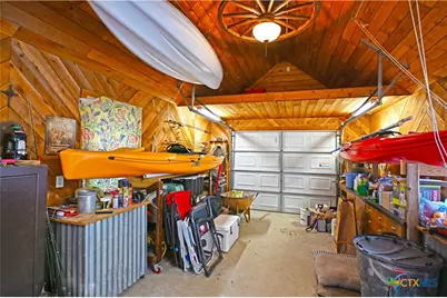 877 Twin Oaks Drive, New Braunfels, TX 78130 - Photo 40