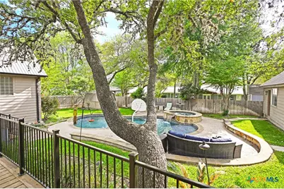 877 Twin Oaks Drive, New Braunfels, TX 78130 - Photo 36