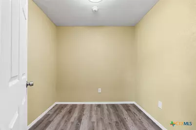 906 Attas Avenue, Killeen, TX 76541 - Photo 10