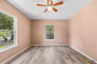 906 Attas Avenue, Killeen, TX 76541 - Photo 6