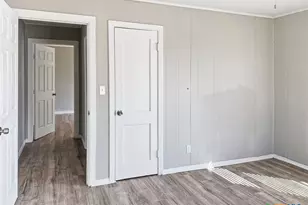 240 Tom Sawyer St, Evant, TX 76525 - Photo 12