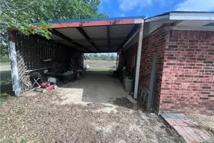 624 Crest Cir Dr, San Marcos, TX 78666 - Photo 10