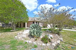 886 Spyglass Dr, New Braunfels, TX 78130 - Photo 4