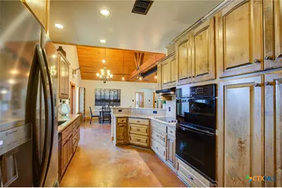 230 Falling Hills, New Braunfels, TX 78132 - Photo 14