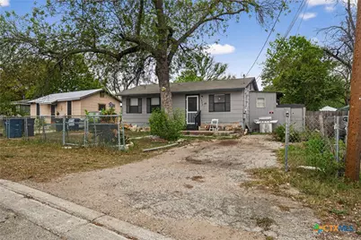 1840 Katy Street, New Braunfels, TX 78130 - Photo 2