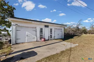 222 Pope Bend, Cedar Creek, TX 78612 - Photo 20