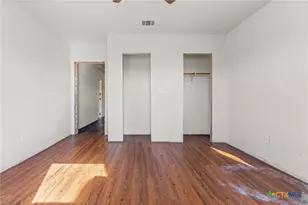 222 Pope Bend, Cedar Creek, TX 78612 - Photo 12