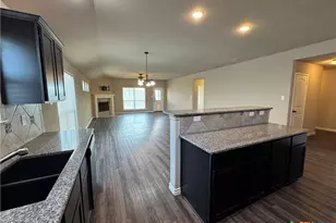 4302 Molly Dyer Dr, Killeen, TX 76549 - Photo 6