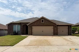 4302 Molly Dyer Dr, Killeen, TX 76549 - Photo 2