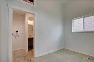 569 Ledgeview Dr, Canyon Lake, TX 78133 - Photo 6