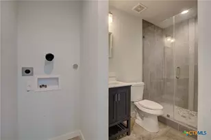 569 Ledgeview Dr, Canyon Lake, TX 78133 - Photo 8