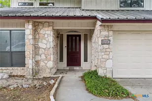 4330 Holw Hl Dr, San Antonio, TX 78217 - Photo 4