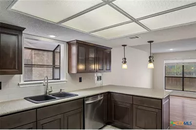 4330 Hollow Hill Drive, San Antonio, TX 78217 - Photo 10