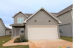 1696 James St, New Braunfels, TX 78130 - Photo 2