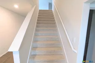 1696 James St, New Braunfels, TX 78130 - Photo 10