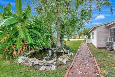 10610 State Highway 185, Victoria, TX 77905 - Photo 28