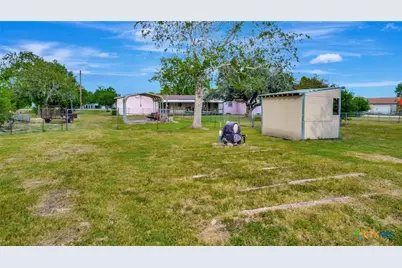 10610 State Highway 185, Victoria, TX 77905 - Photo 24
