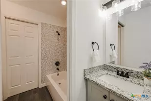 6913 Shannon Dr, Austin, TX 78724 - Photo 10