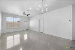643 Pacific Crest Trail, Copperas Cove, TX 76522 - Photo 8