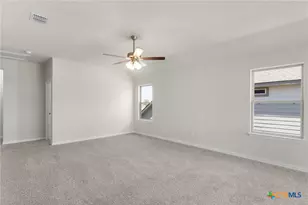 2110 Shepards St, Seguin, TX 78155 - Photo 16
