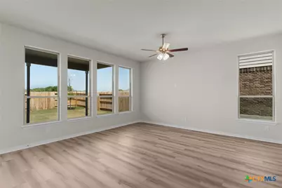 2110 Shepards Street, Seguin, TX 78155 - Photo 6