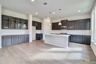 2110 Shepards Street, Seguin, TX 78155 - Photo 10