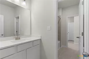 2110 Shepards St, Seguin, TX 78155 - Photo 22