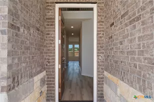 2110 Shepards St, Seguin, TX 78155 - Photo 28