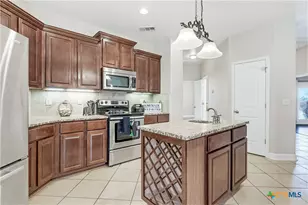 8001 Ridgeway Ct, Nolanville, TX 76559 - Photo 10