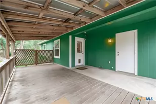 1737 Scenic View Dr, Canyon Lake, TX 78133 - Photo 20