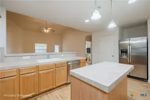 1737 Scenic View Dr, Canyon Lake, TX 78133 - Photo 6