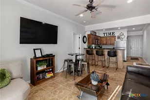 1247 Gruene Rd, New Braunfels, TX 78130 - Photo 20