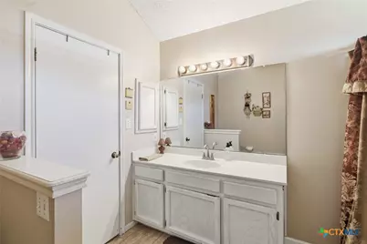 102 Palomino Lane, Victoria, TX 77904 - Photo 20