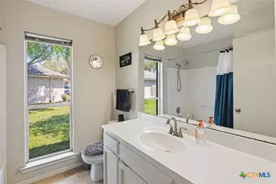 102 Palomino Lane, Victoria, TX 77904 - Photo 16